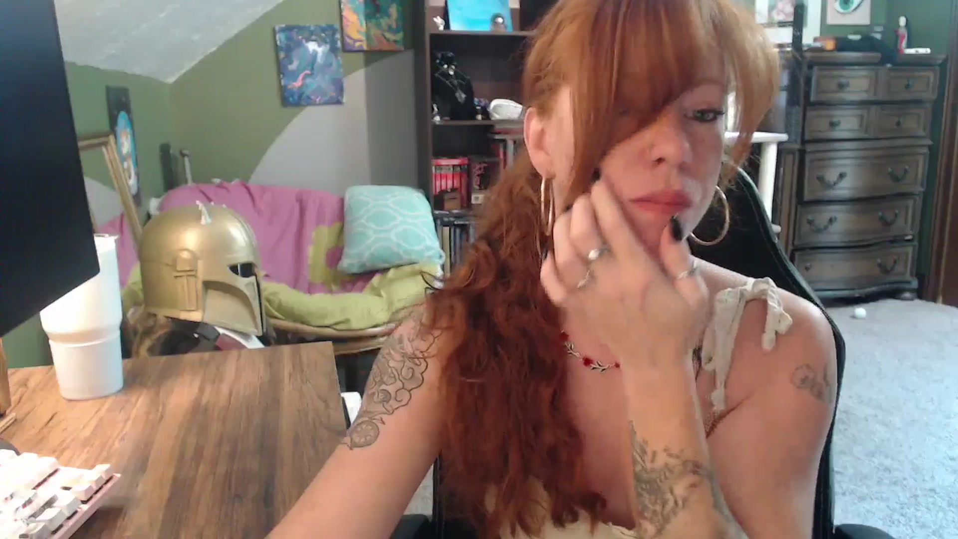 Gallery image thumbnail from AstraeaSiren's myfreecams stream on, 08/15/2025, 18:46 image 2 of 20