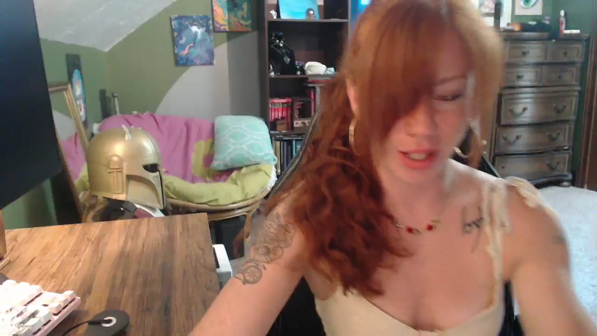 Gallery image thumbnail from AstraeaSiren's myfreecams stream on, 08/15/2025, 18:46 image 19 of 20
