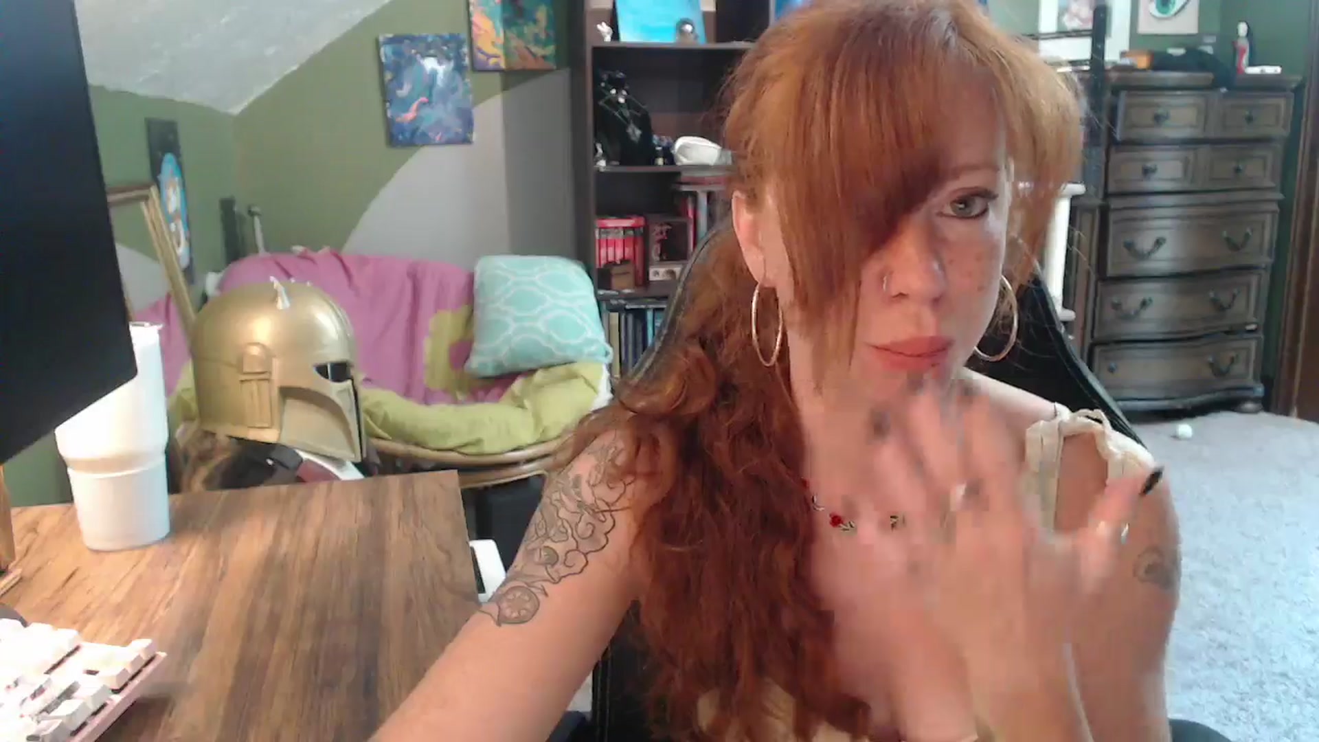 Gallery image thumbnail from AstraeaSiren's myfreecams stream on, 08/15/2025, 18:46 image 3 of 20