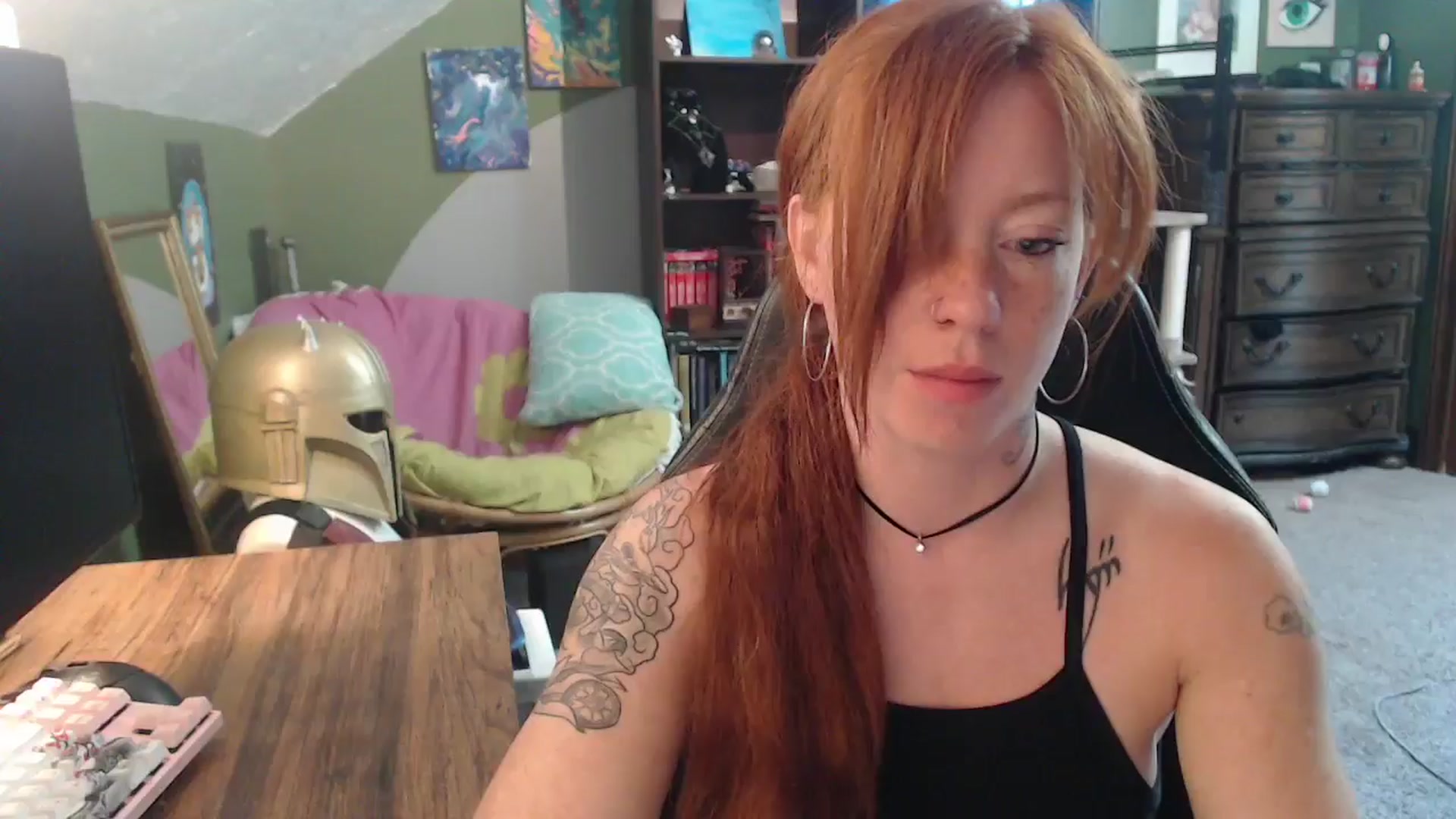 Gallery image thumbnail from AstraeaSiren's myfreecams stream on, 08/18/2025, 17:50 image 16 of 20