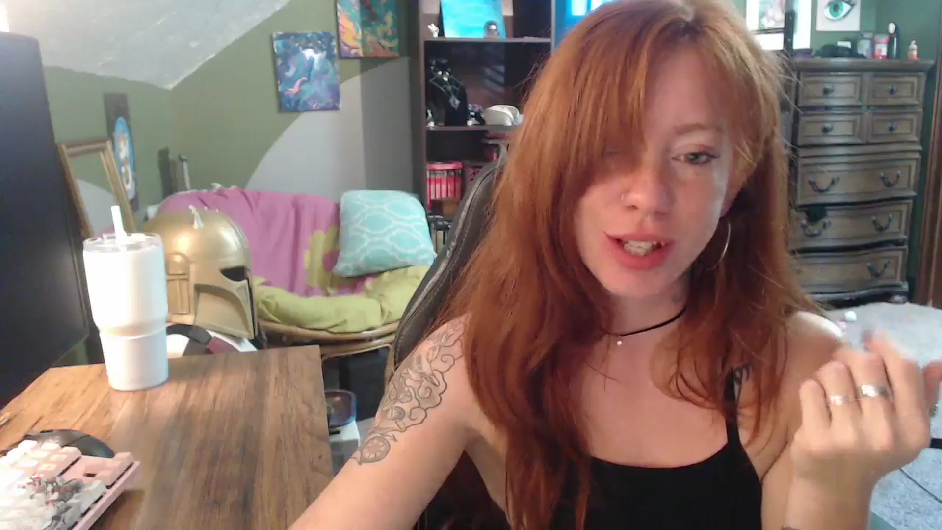 Gallery image thumbnail from AstraeaSiren's myfreecams stream on, 08/18/2025, 19:45 image 6 of 20