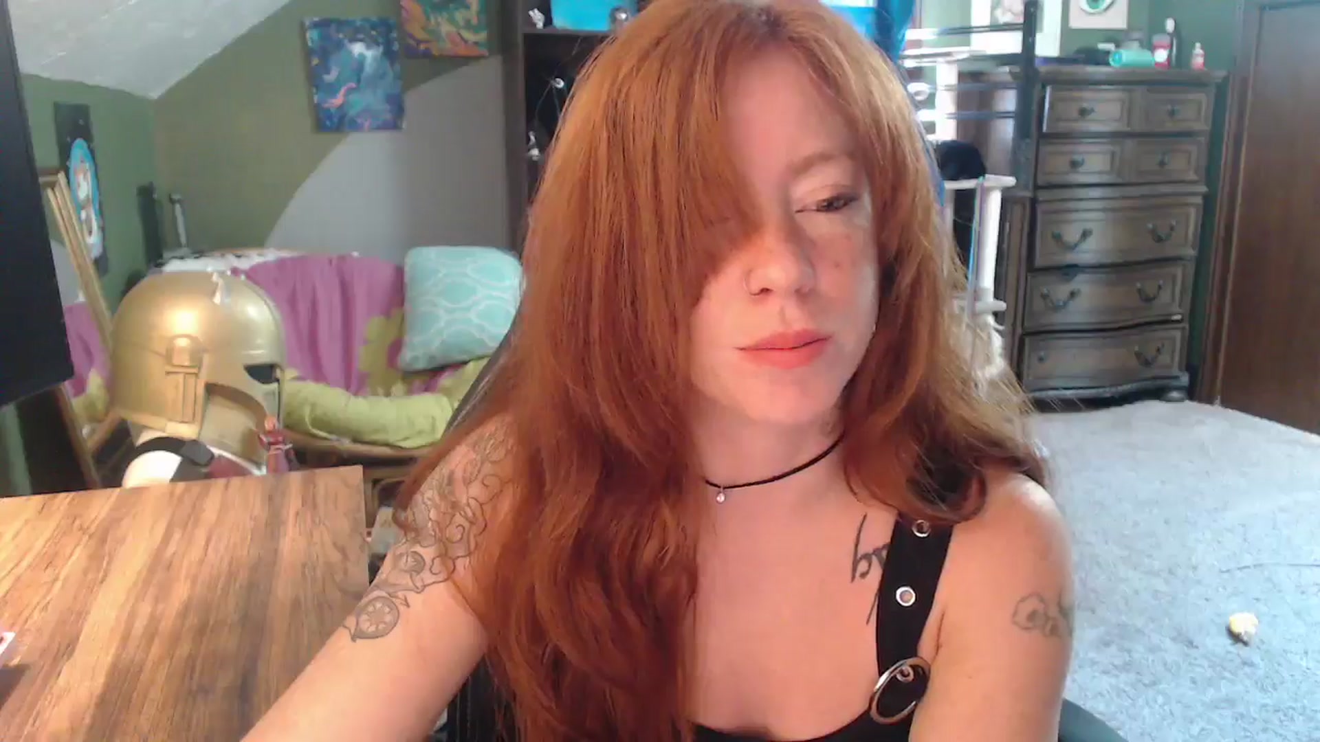 Gallery image thumbnail from AstraeaSiren's myfreecams stream on, 08/22/2025, 18:21 image 12 of 20