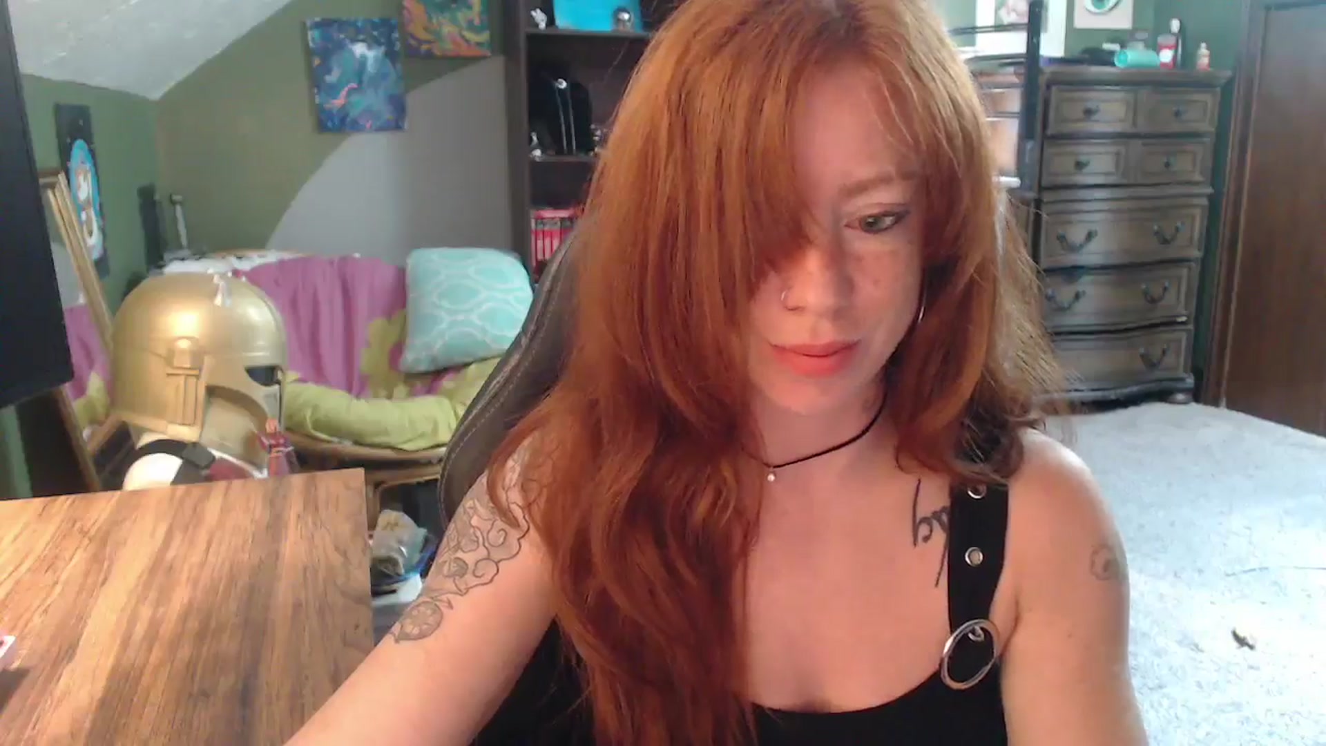 Gallery image thumbnail from AstraeaSiren's myfreecams stream on, 08/22/2025, 18:21 image 9 of 20