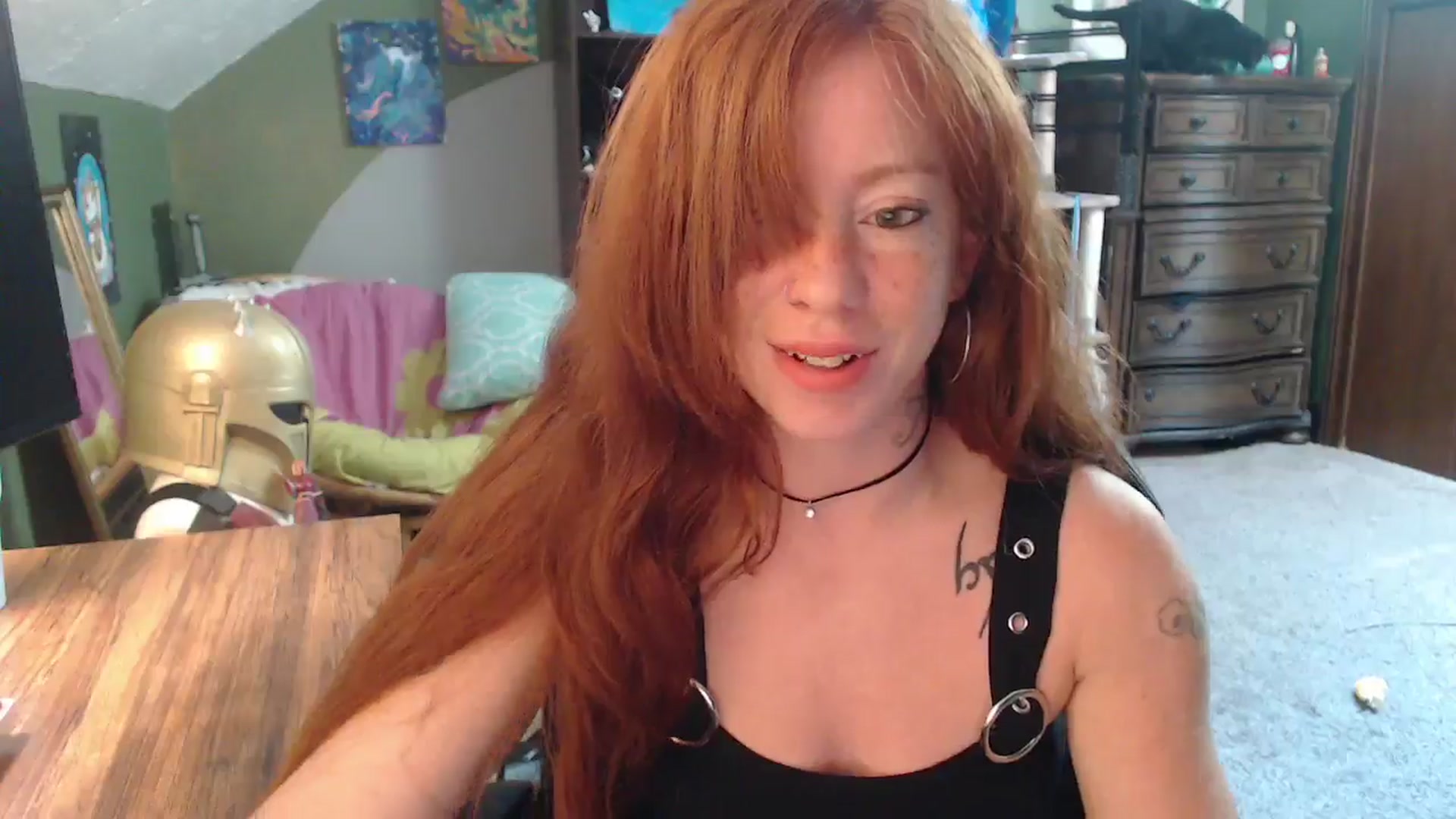 Gallery image thumbnail from AstraeaSiren's myfreecams stream on, 08/22/2025, 18:21 image 5 of 20