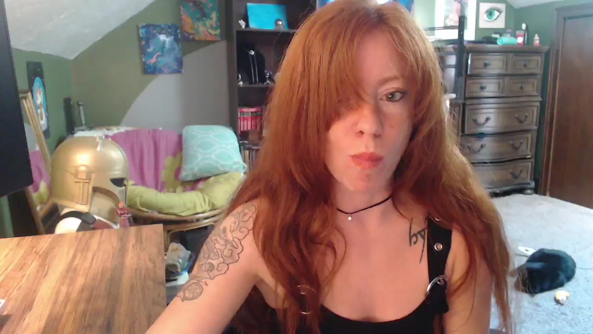 Gallery image thumbnail from AstraeaSiren's myfreecams stream on, 08/22/2025, 21:08 image 2 of 20