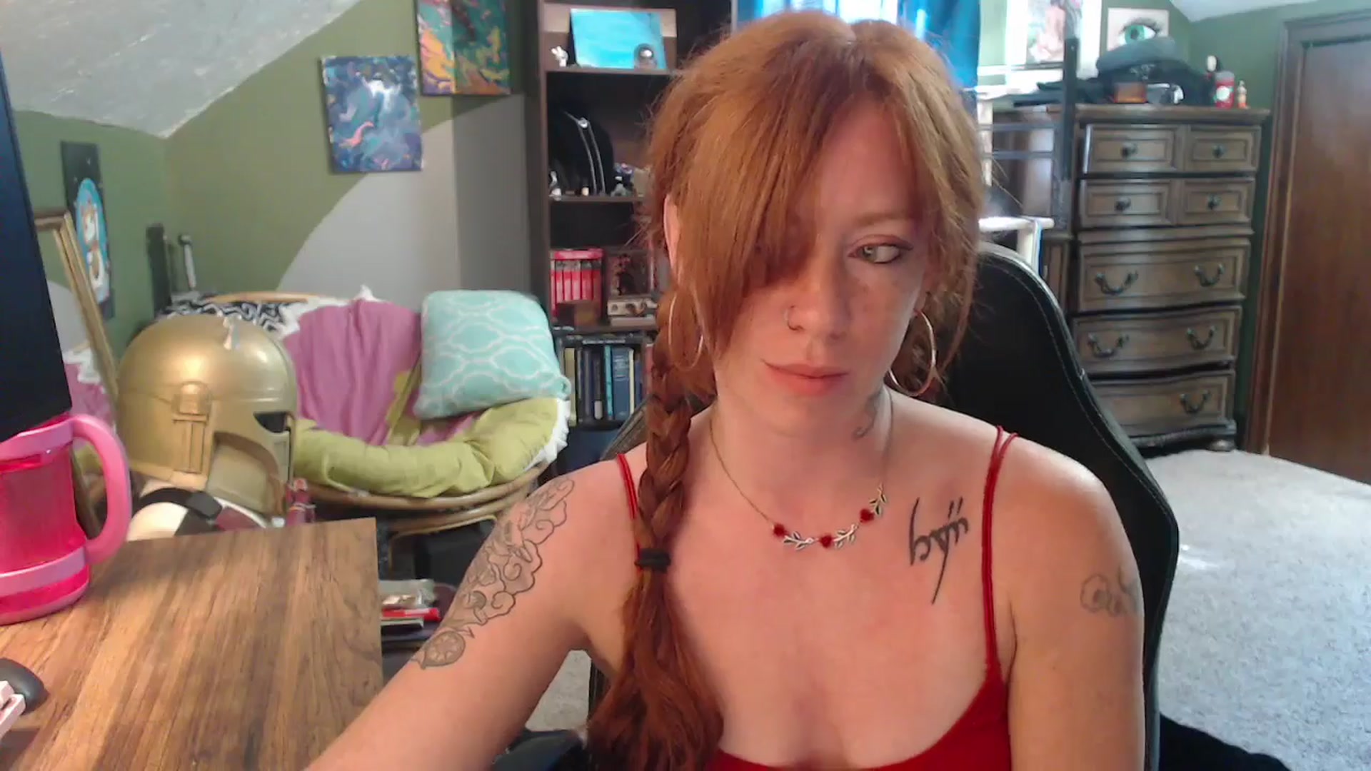 Gallery image thumbnail from AstraeaSiren's myfreecams stream on, 08/25/2025, 21:36 image 2 of 20