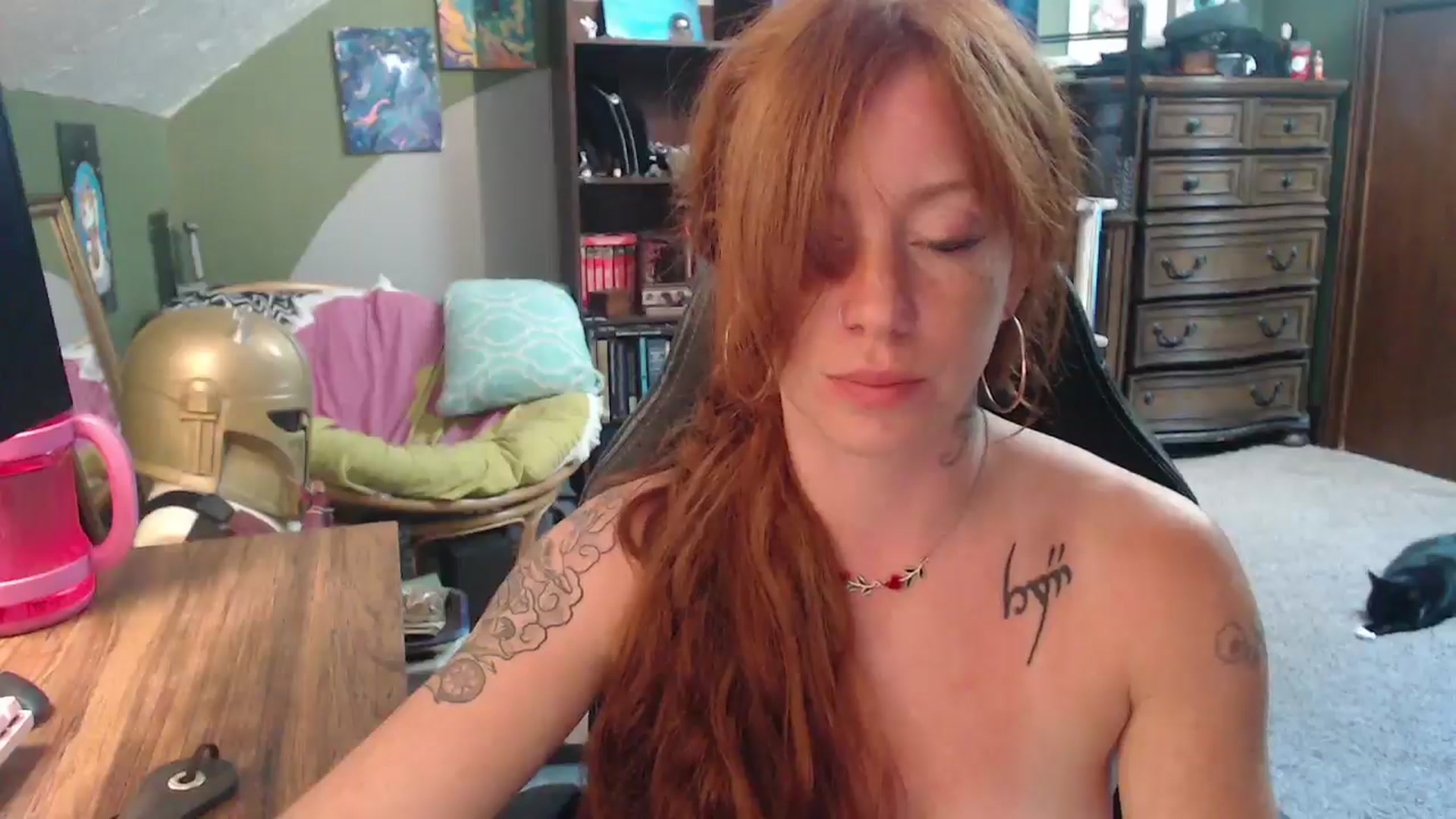 Gallery image thumbnail from AstraeaSiren's myfreecams stream on, 08/25/2025, 21:36 image 12 of 20