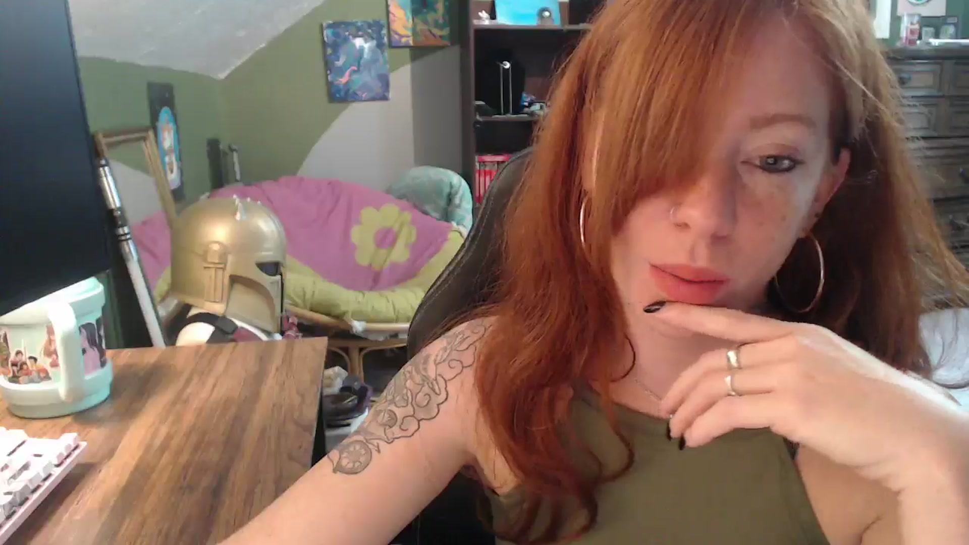 Gallery image thumbnail from AstraeaSiren's myfreecams stream on, 09/19/2025, 18:44 image 17 of 20