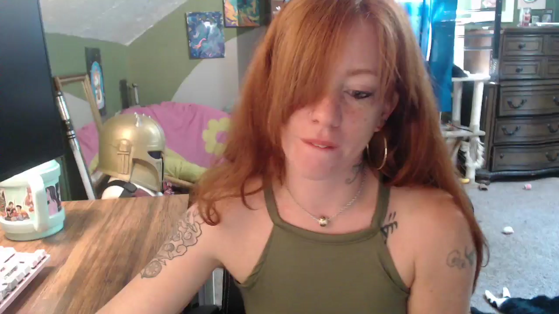 Gallery image thumbnail from AstraeaSiren's myfreecams stream on, 09/19/2025, 18:44 image 12 of 20