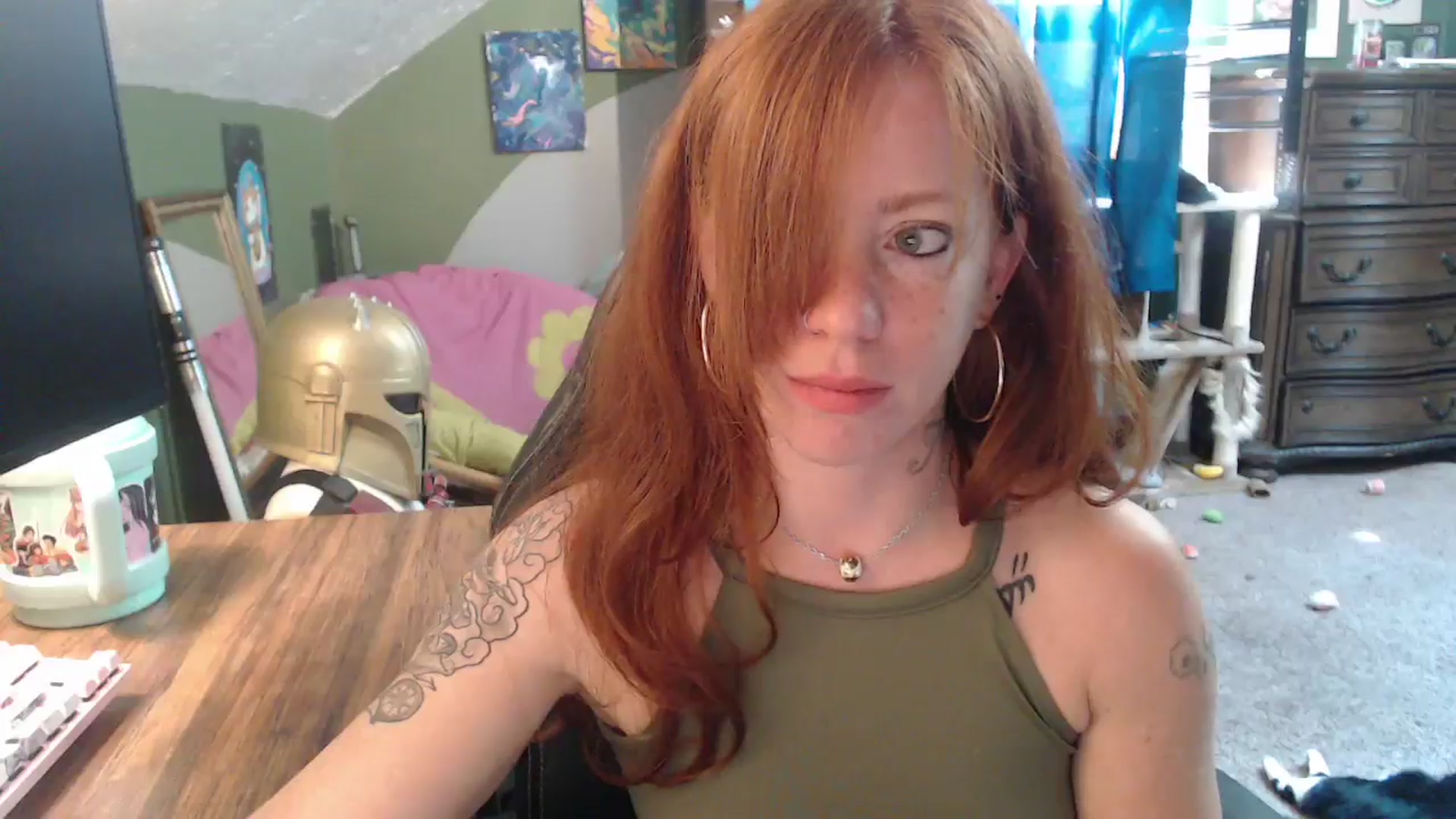 Gallery image thumbnail from AstraeaSiren's myfreecams stream on, 09/19/2025, 18:44 image 15 of 20
