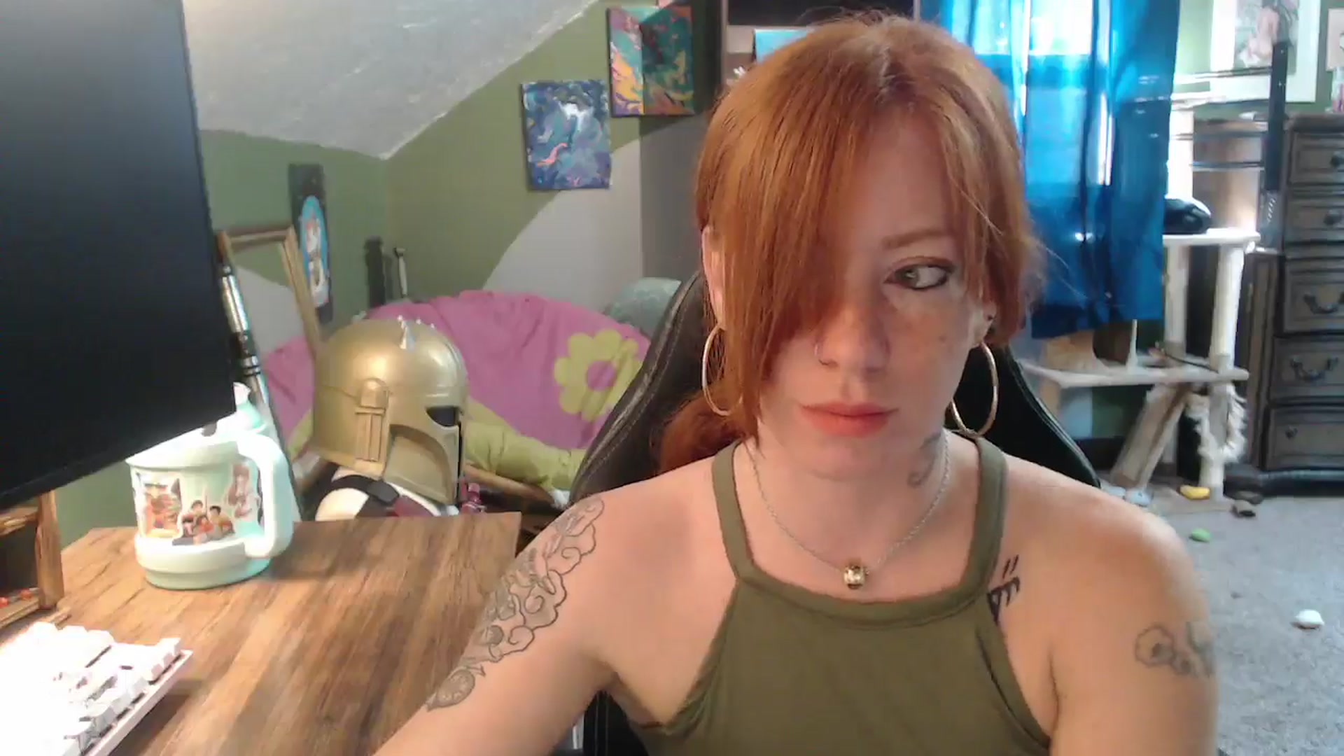 Gallery image thumbnail from AstraeaSiren's myfreecams stream on, 09/19/2025, 18:44 image 7 of 20