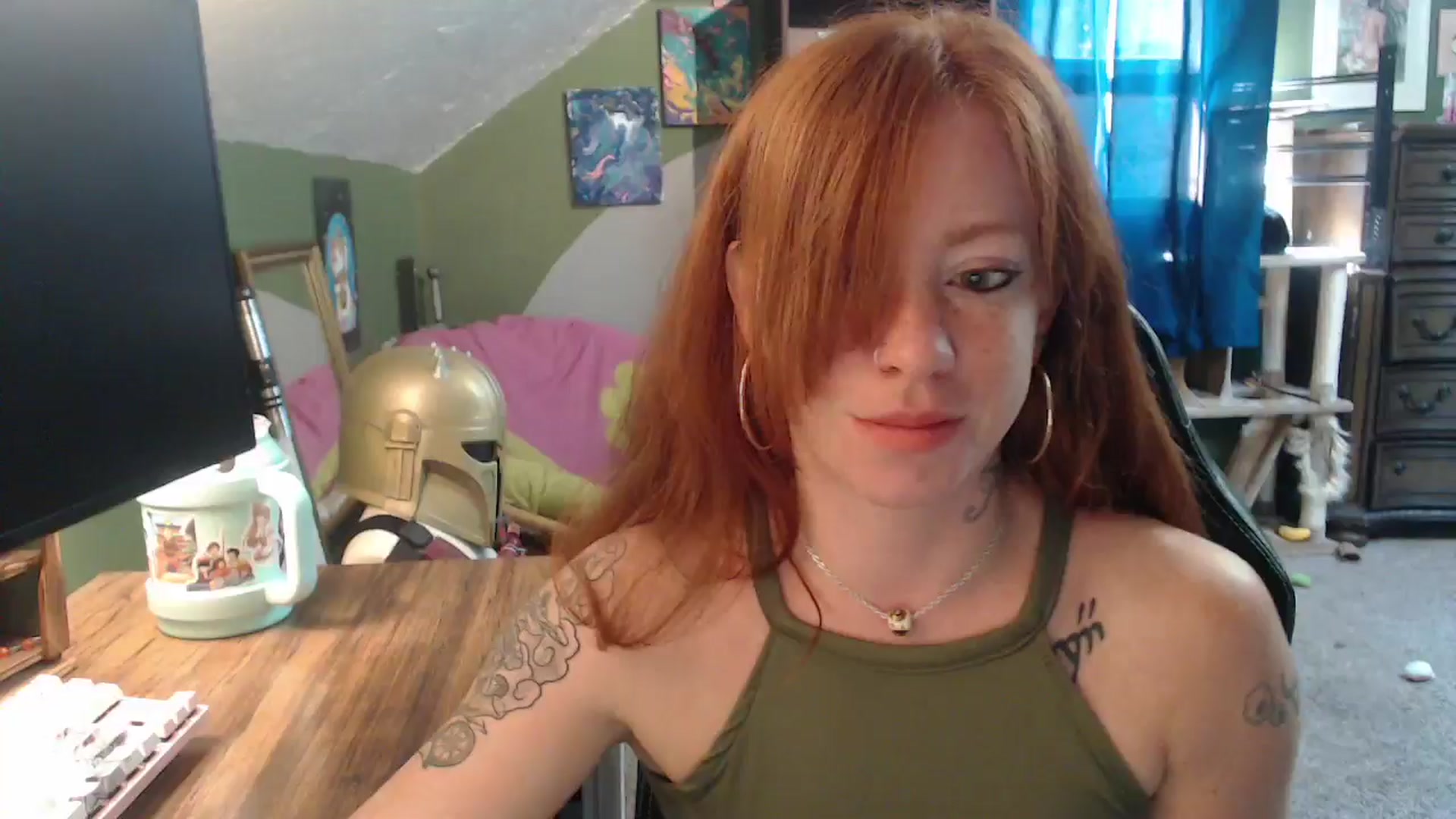 Gallery image thumbnail from AstraeaSiren's myfreecams stream on, 09/19/2025, 18:44 image 1 of 20