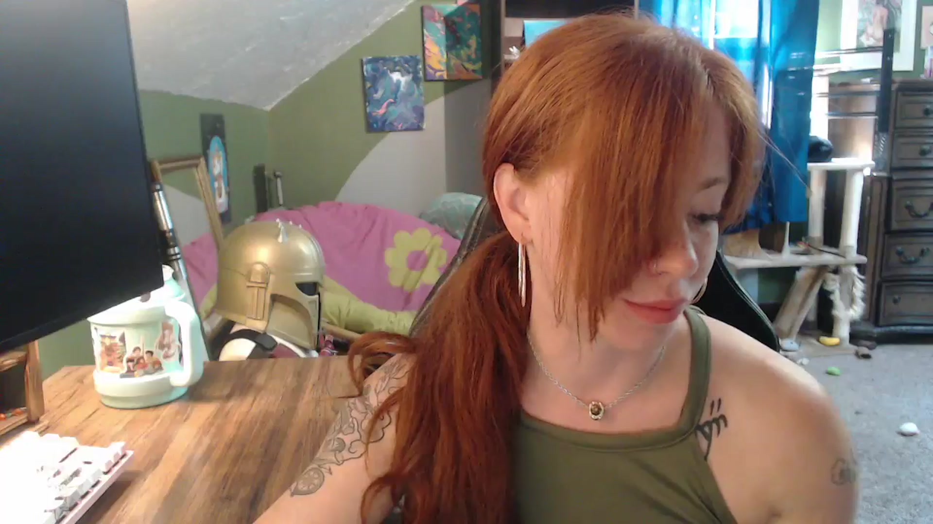 Gallery image thumbnail from AstraeaSiren's myfreecams stream on, 09/19/2025, 18:44 image 5 of 20