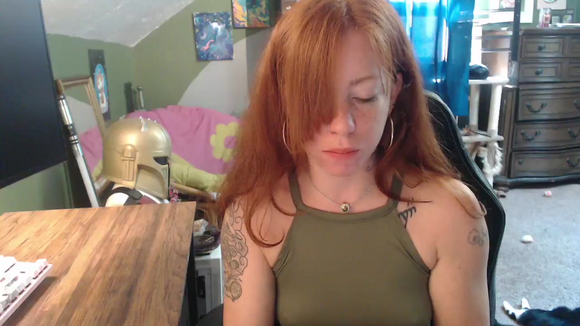 Gallery image thumbnail from AstraeaSiren's myfreecams stream on, 09/19/2025, 18:44 image 10 of 20
