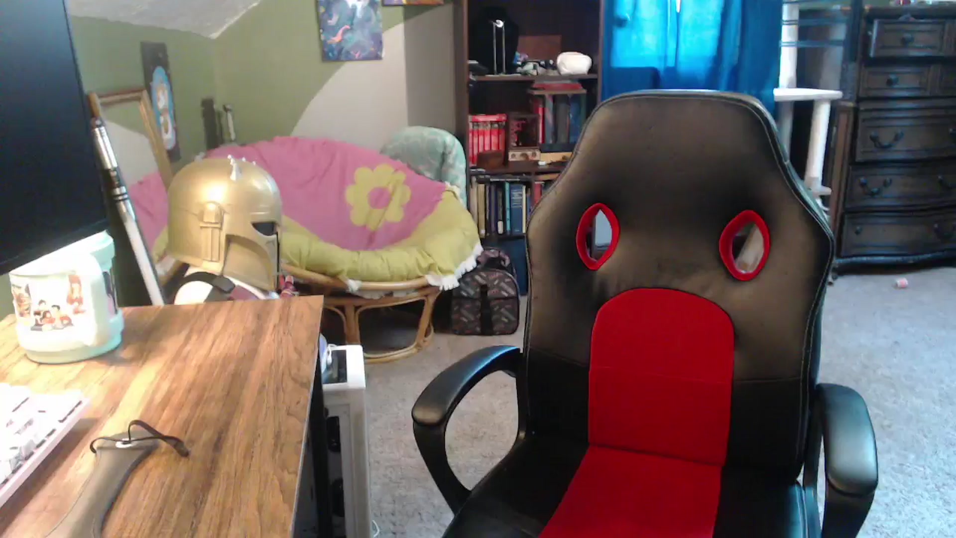 Gallery image thumbnail from AstraeaSiren's myfreecams stream on, 09/19/2025, 21:19 image 6 of 20
