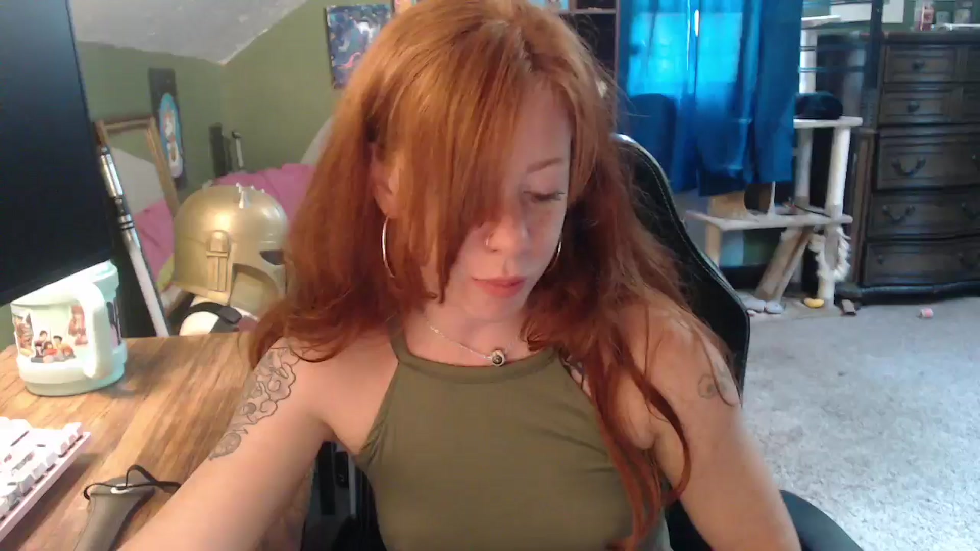 Gallery image thumbnail from AstraeaSiren's myfreecams stream on, 09/19/2025, 21:19 image 1 of 20