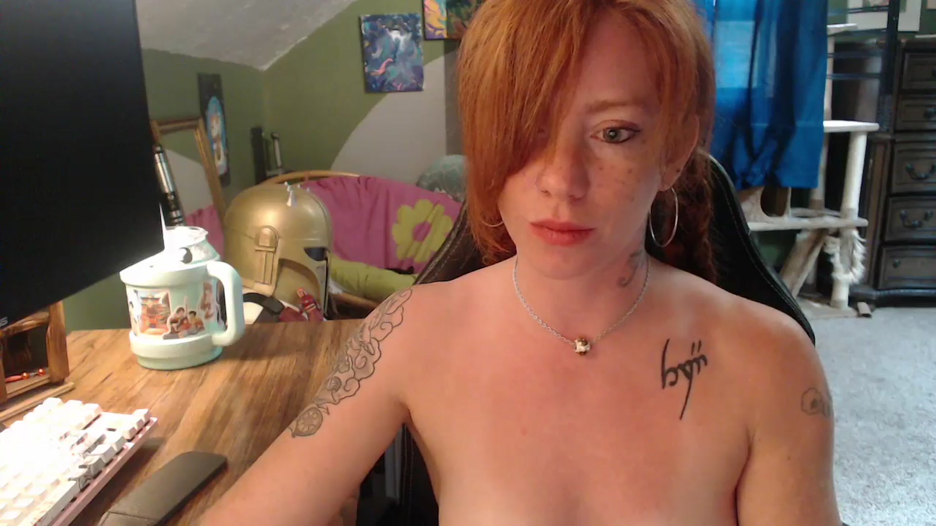 Gallery image thumbnail from AstraeaSiren's myfreecams stream on, 09/22/2025, 20:35 image 12 of 20