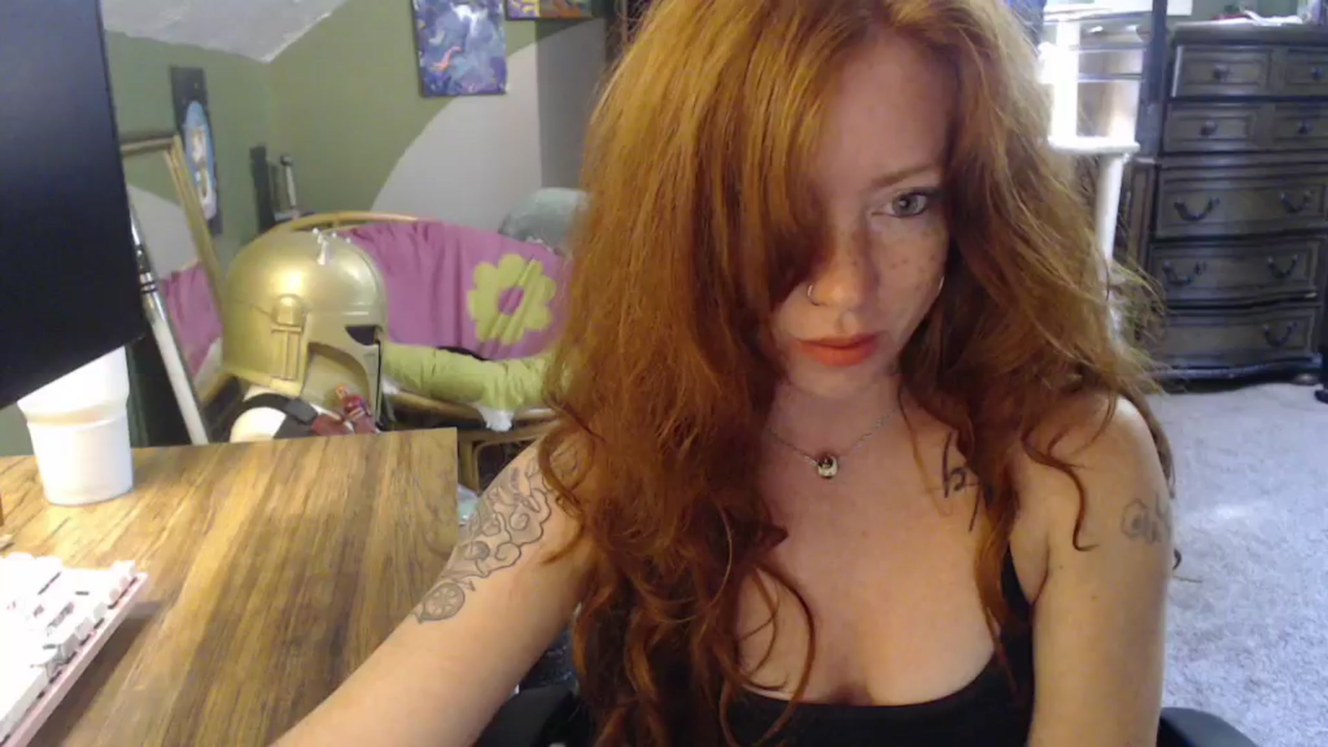 Gallery image thumbnail from AstraeaSiren's myfreecams stream on, 09/26/2025, 19:13 image 1 of 20