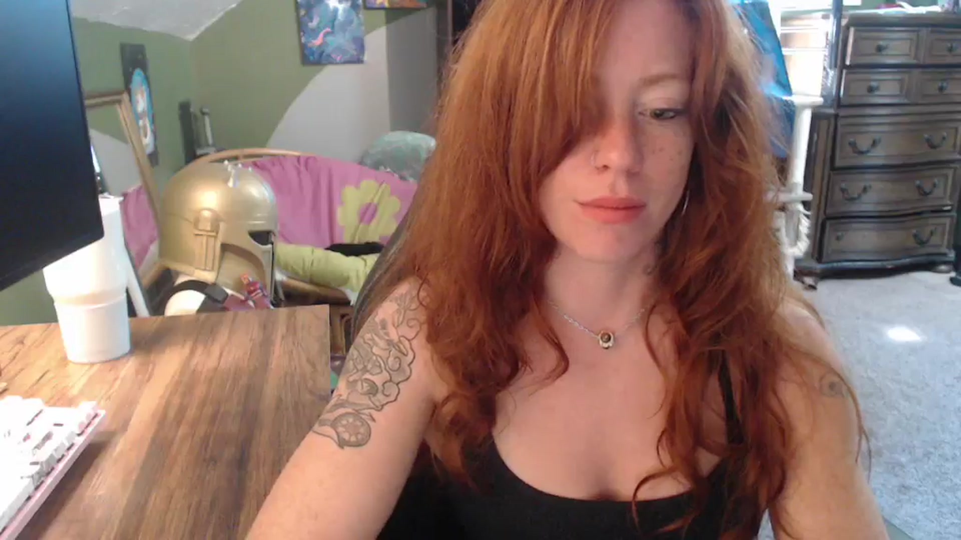 Gallery image thumbnail from AstraeaSiren's myfreecams stream on, 09/26/2025, 19:13 image 17 of 20