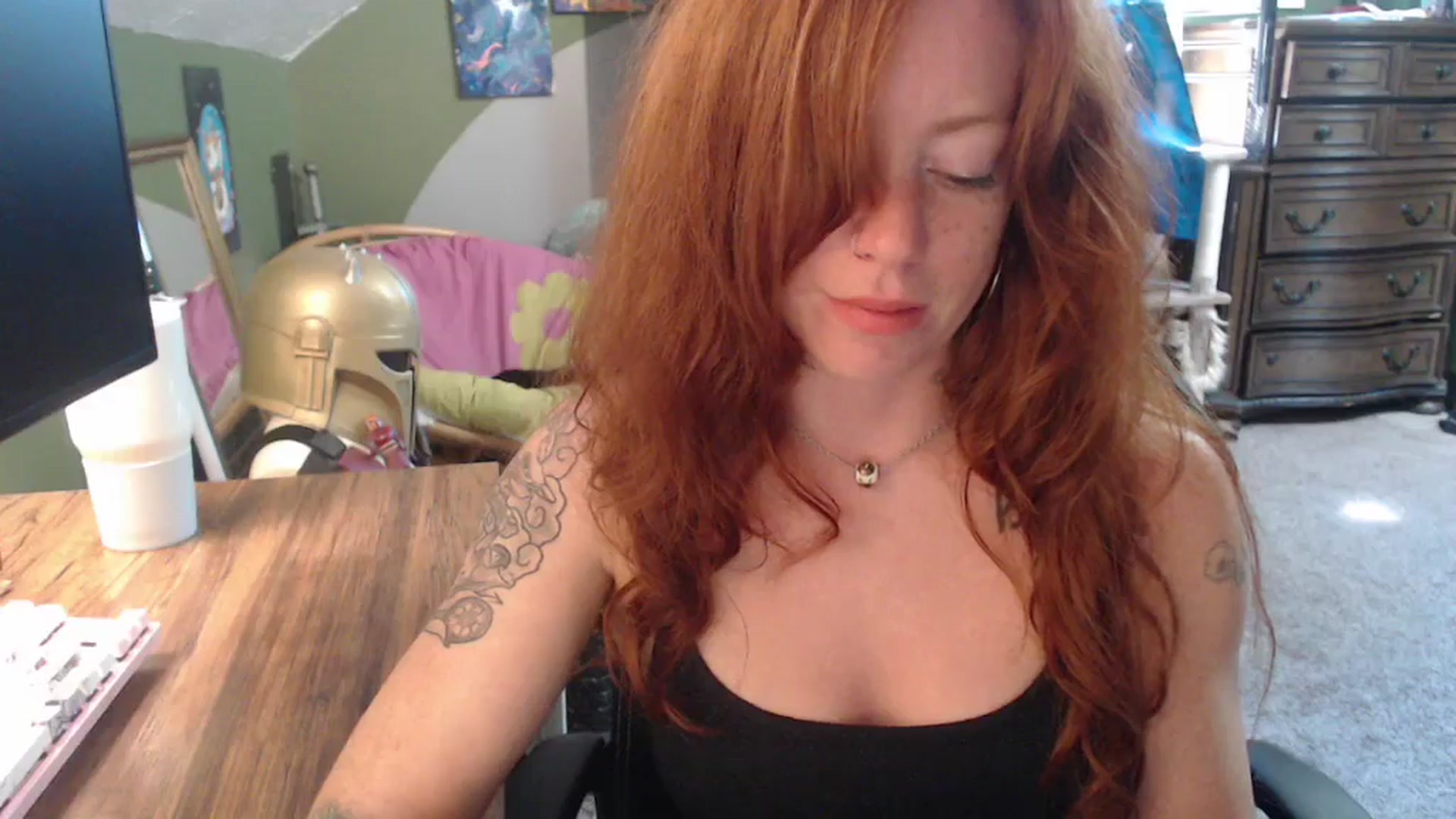 Gallery image thumbnail from AstraeaSiren's myfreecams stream on, 09/26/2025, 19:13 image 18 of 20