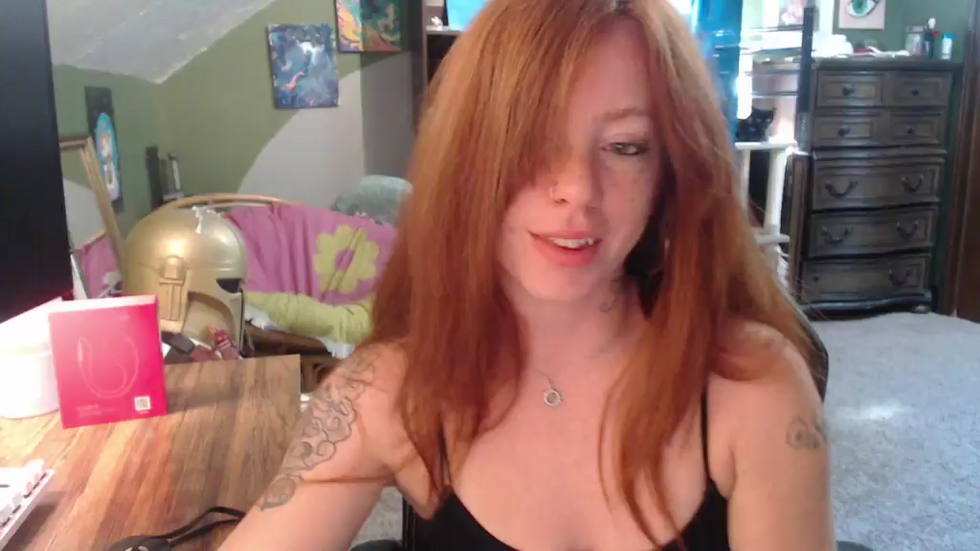 Gallery image thumbnail from AstraeaSiren's myfreecams stream on, 09/29/2025, 17:59 image 13 of 20