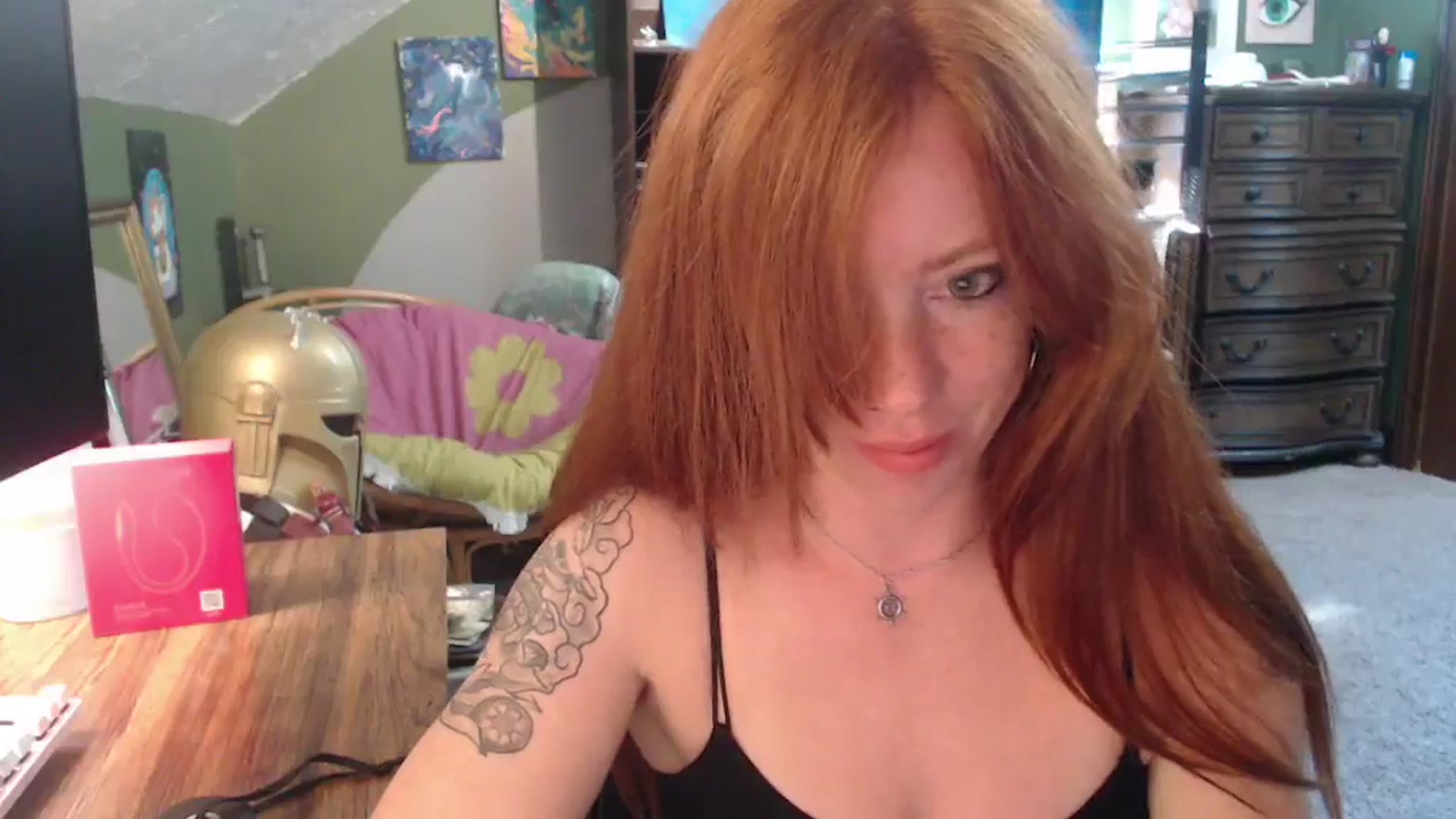 Gallery image thumbnail from AstraeaSiren's myfreecams stream on, 09/29/2025, 17:59 image 16 of 20