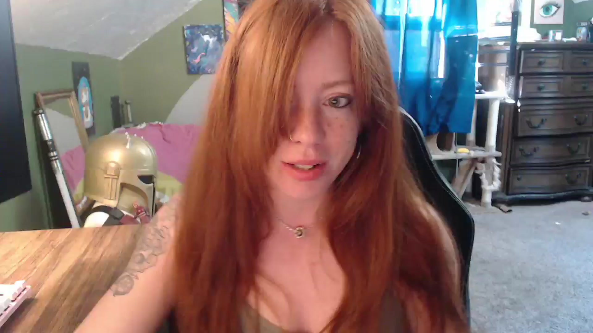 Gallery image thumbnail from AstraeaSiren's myfreecams stream on, 10/03/2025, 19:35 image 1 of 20
