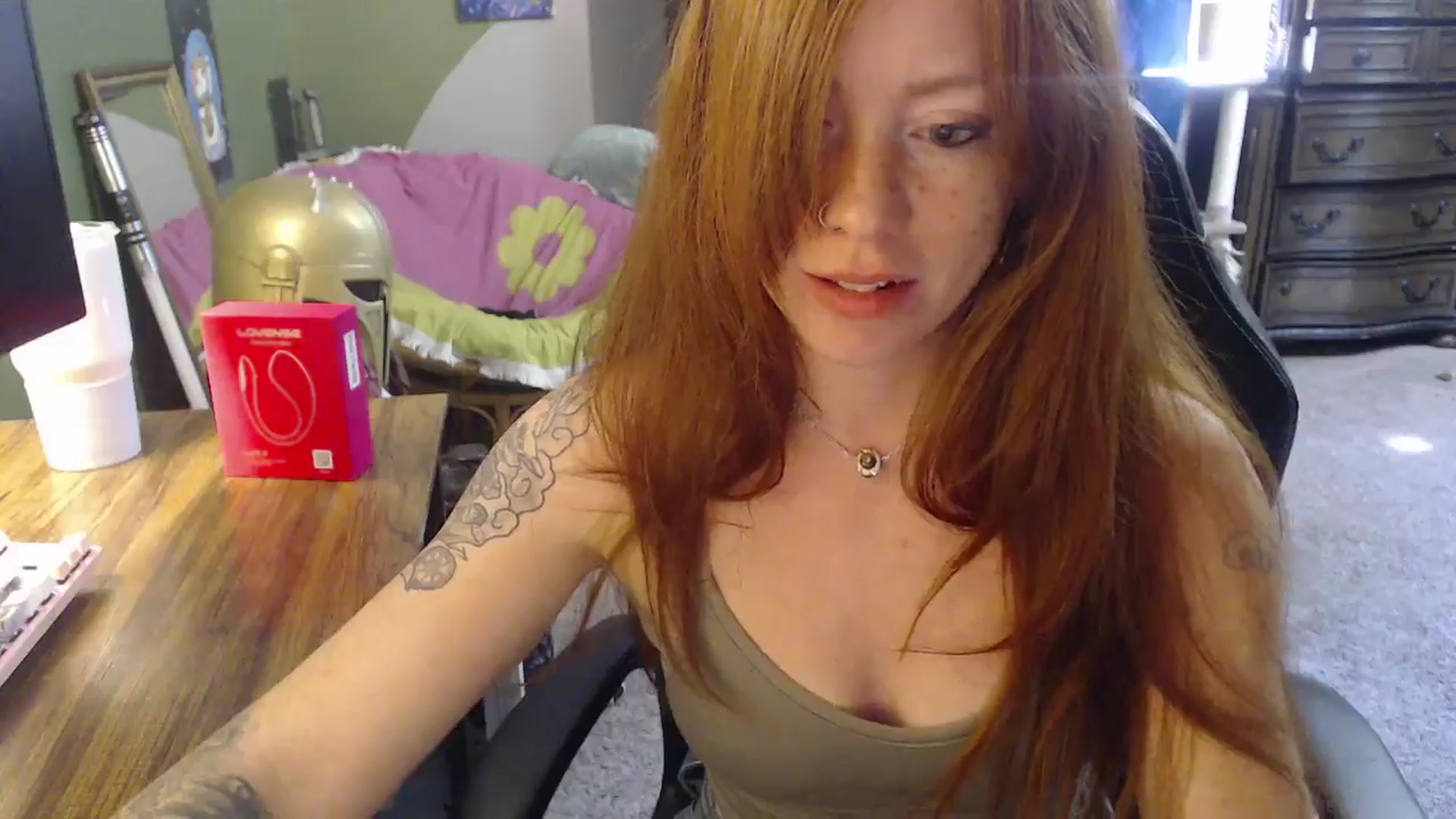 Gallery image thumbnail from AstraeaSiren's myfreecams stream on, 10/03/2025, 19:35 image 11 of 20