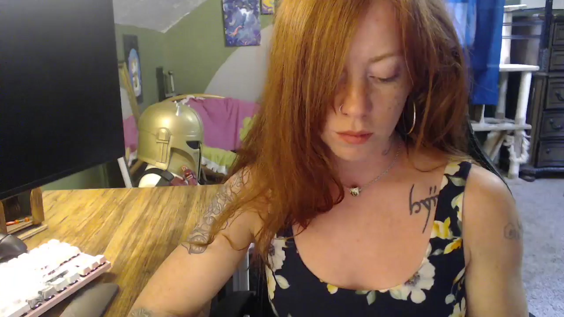 Gallery image thumbnail from AstraeaSiren's myfreecams stream on, 10/06/2025, 20:02 image 19 of 20