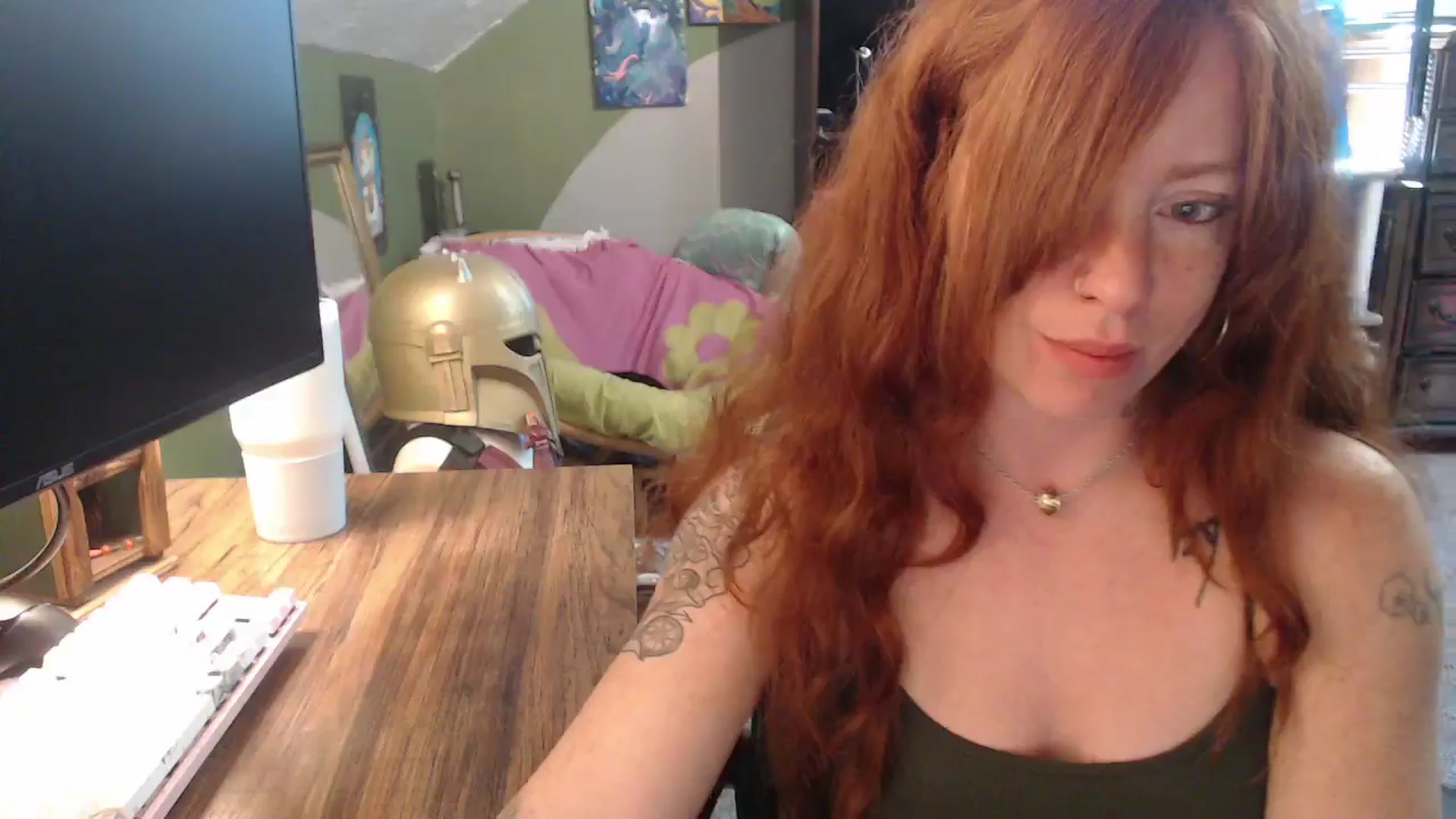 Gallery image thumbnail from AstraeaSiren's myfreecams stream on, 10/13/2025, 19:20 image 13 of 20