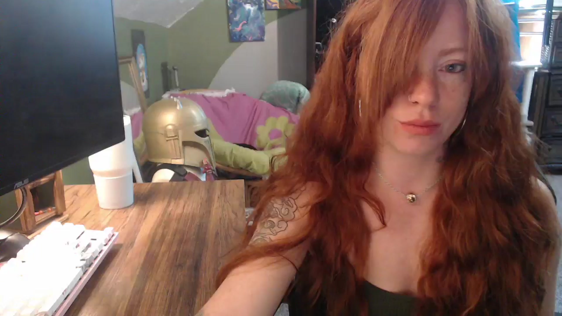 Gallery image thumbnail from AstraeaSiren's myfreecams stream on, 10/13/2025, 19:20 image 11 of 20