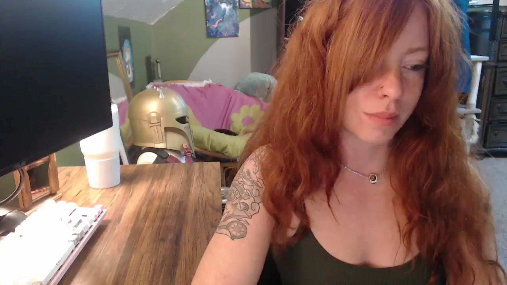 Gallery image thumbnail from AstraeaSiren's myfreecams stream on, 10/13/2025, 19:20 image 16 of 20