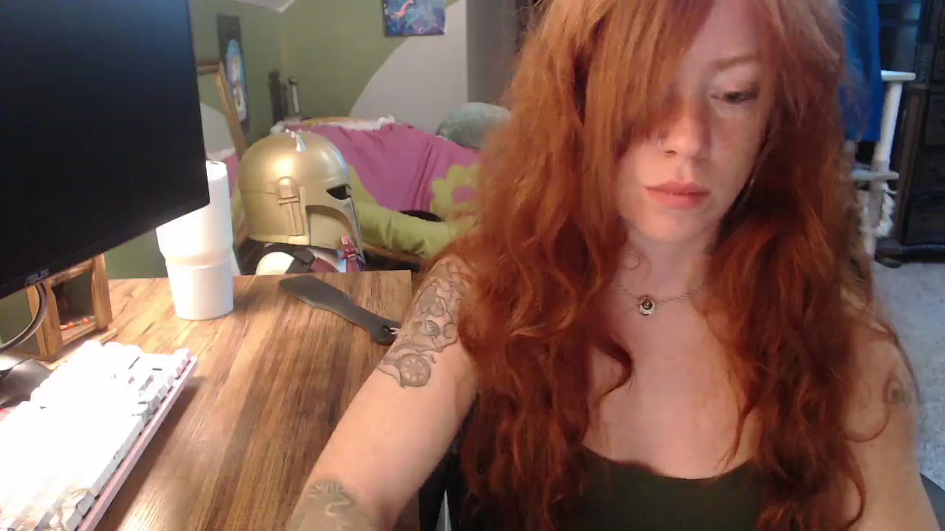 Gallery image thumbnail from AstraeaSiren's myfreecams stream on, 10/13/2025, 19:20 image 20 of 20