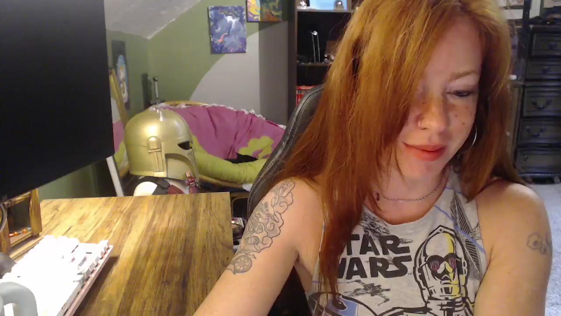 Gallery image thumbnail from AstraeaSiren's myfreecams stream on, 10/24/2025, 18:47 image 7 of 20