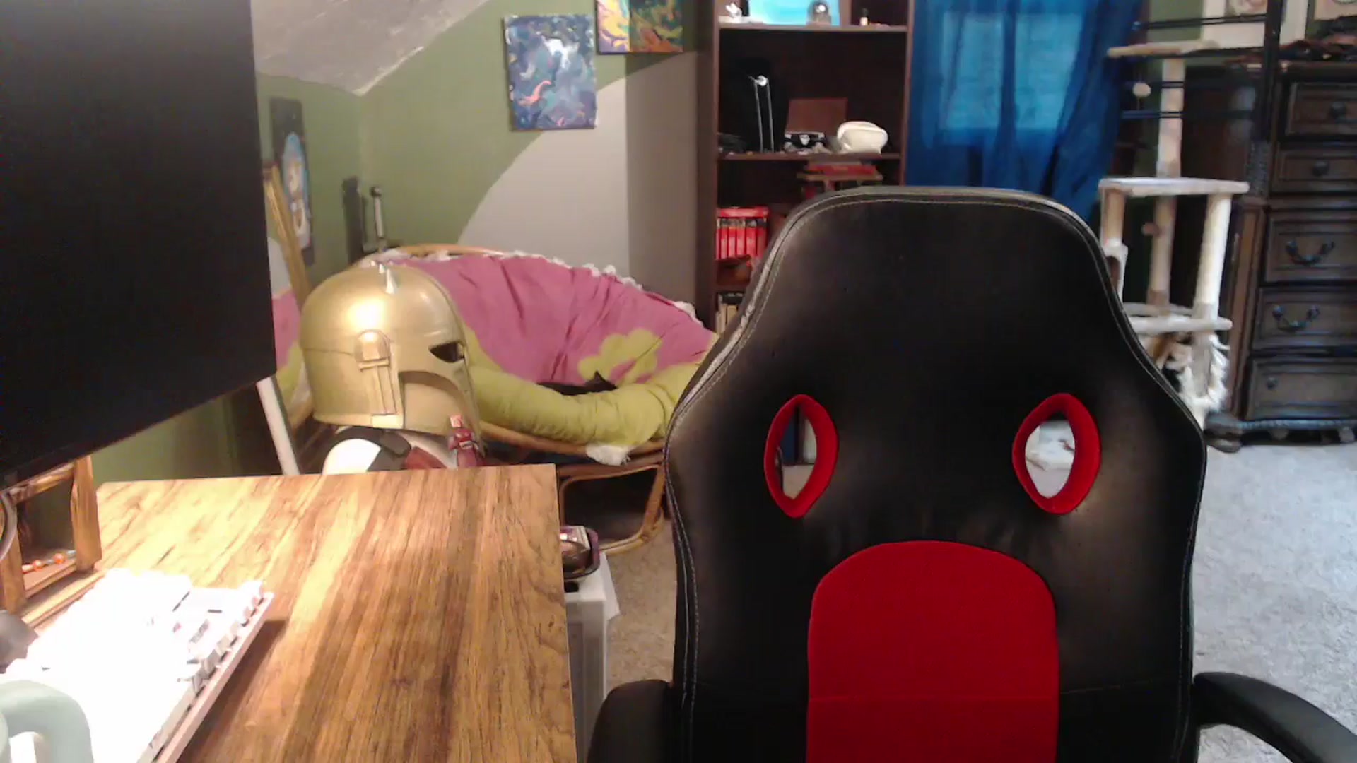 Gallery image thumbnail from AstraeaSiren's myfreecams stream on, 10/24/2025, 18:47 image 10 of 20