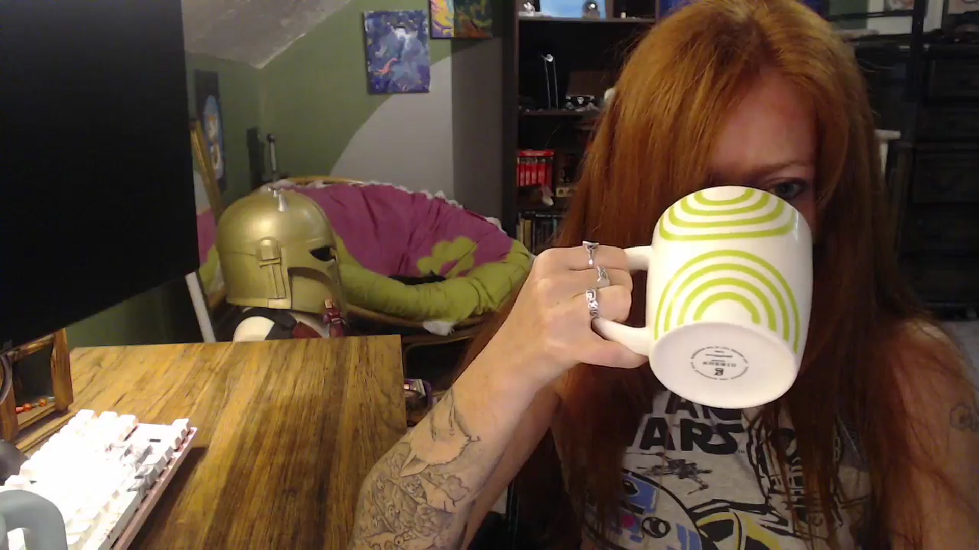 Gallery image thumbnail from AstraeaSiren's myfreecams stream on, 10/24/2025, 18:47 image 11 of 20