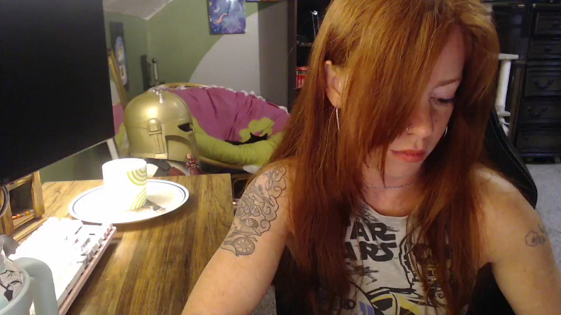 Gallery image thumbnail from AstraeaSiren's myfreecams stream on, 10/24/2025, 18:47 image 14 of 20