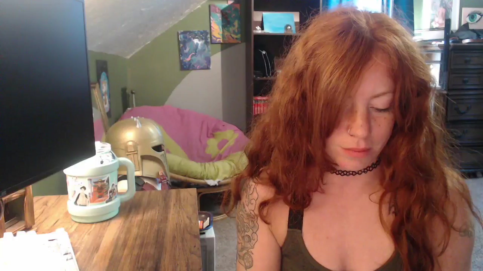 Gallery image thumbnail from AstraeaSiren's myfreecams stream on, 10/27/2025, 17:32 image 10 of 20