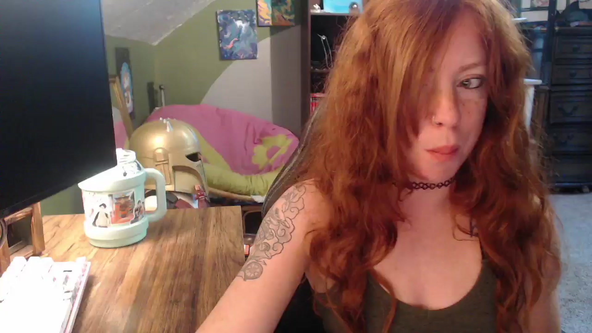 Gallery image thumbnail from AstraeaSiren's myfreecams stream on, 10/27/2025, 17:32 image 17 of 20