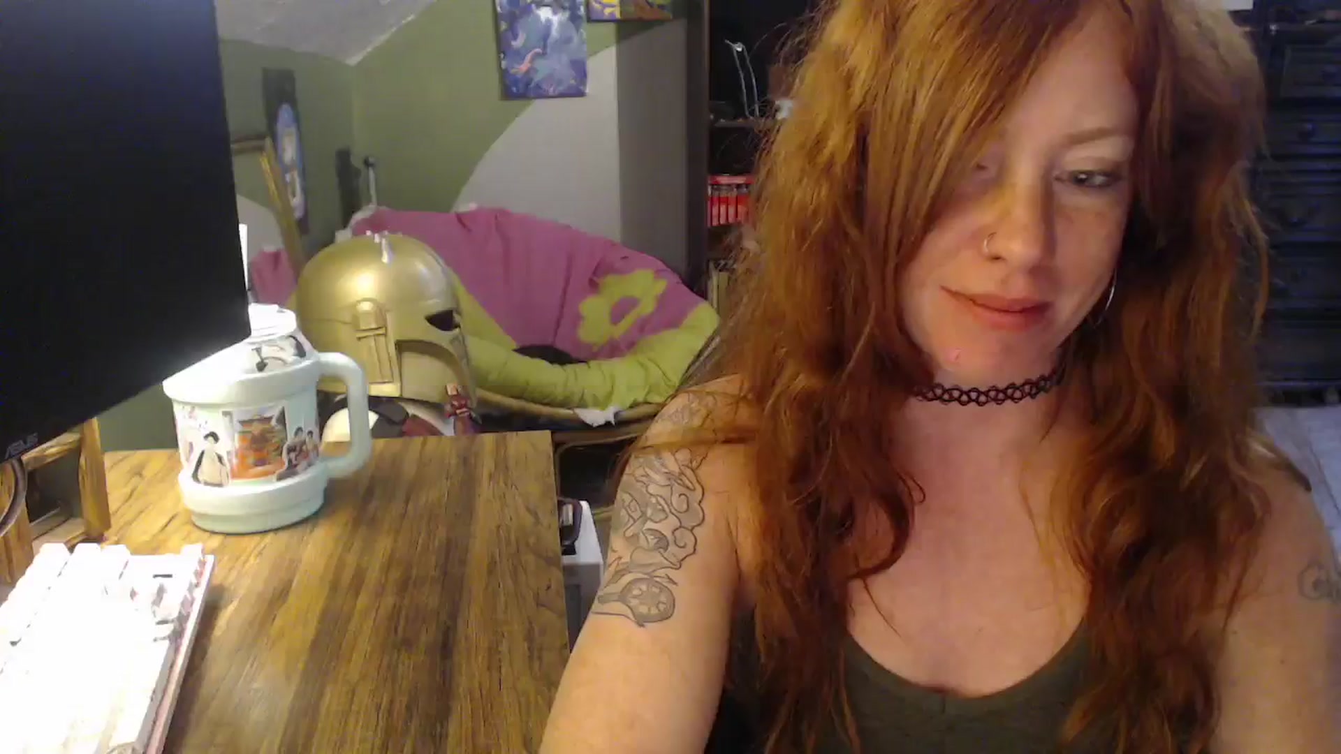 Gallery image thumbnail from AstraeaSiren's myfreecams stream on, 10/27/2025, 20:51 image 10 of 20