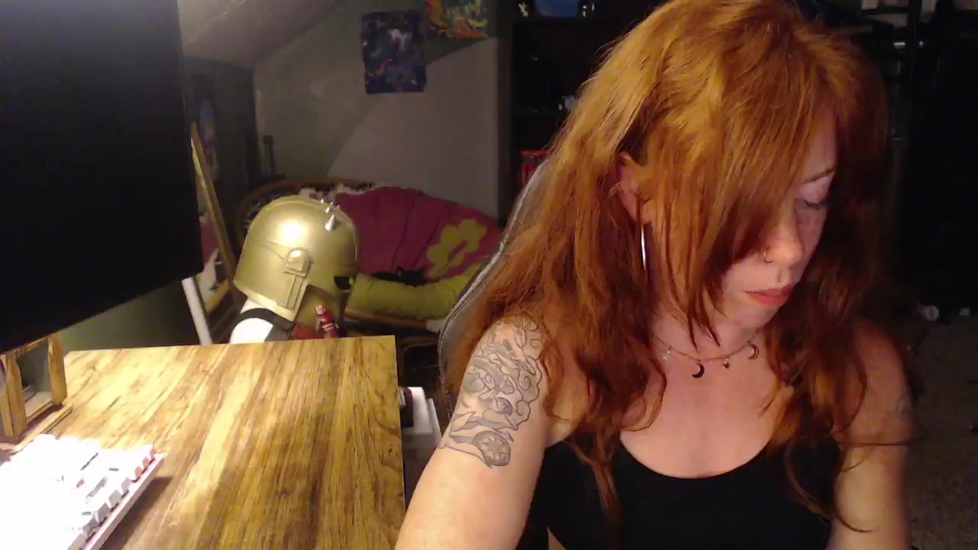 Gallery image thumbnail from AstraeaSiren's myfreecams stream on, 10/30/2025, 06:51 image 19 of 20