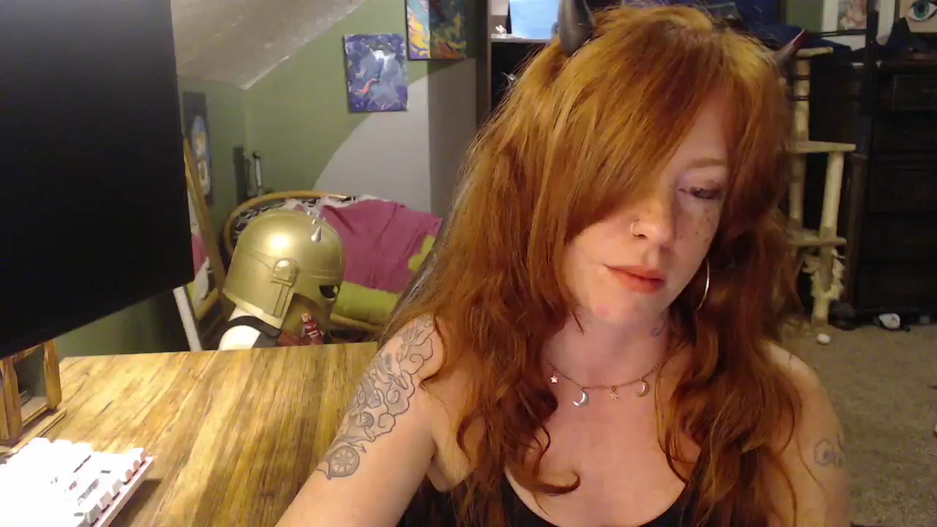 Gallery image thumbnail from AstraeaSiren's myfreecams stream on, 10/30/2025, 06:51 image 7 of 20