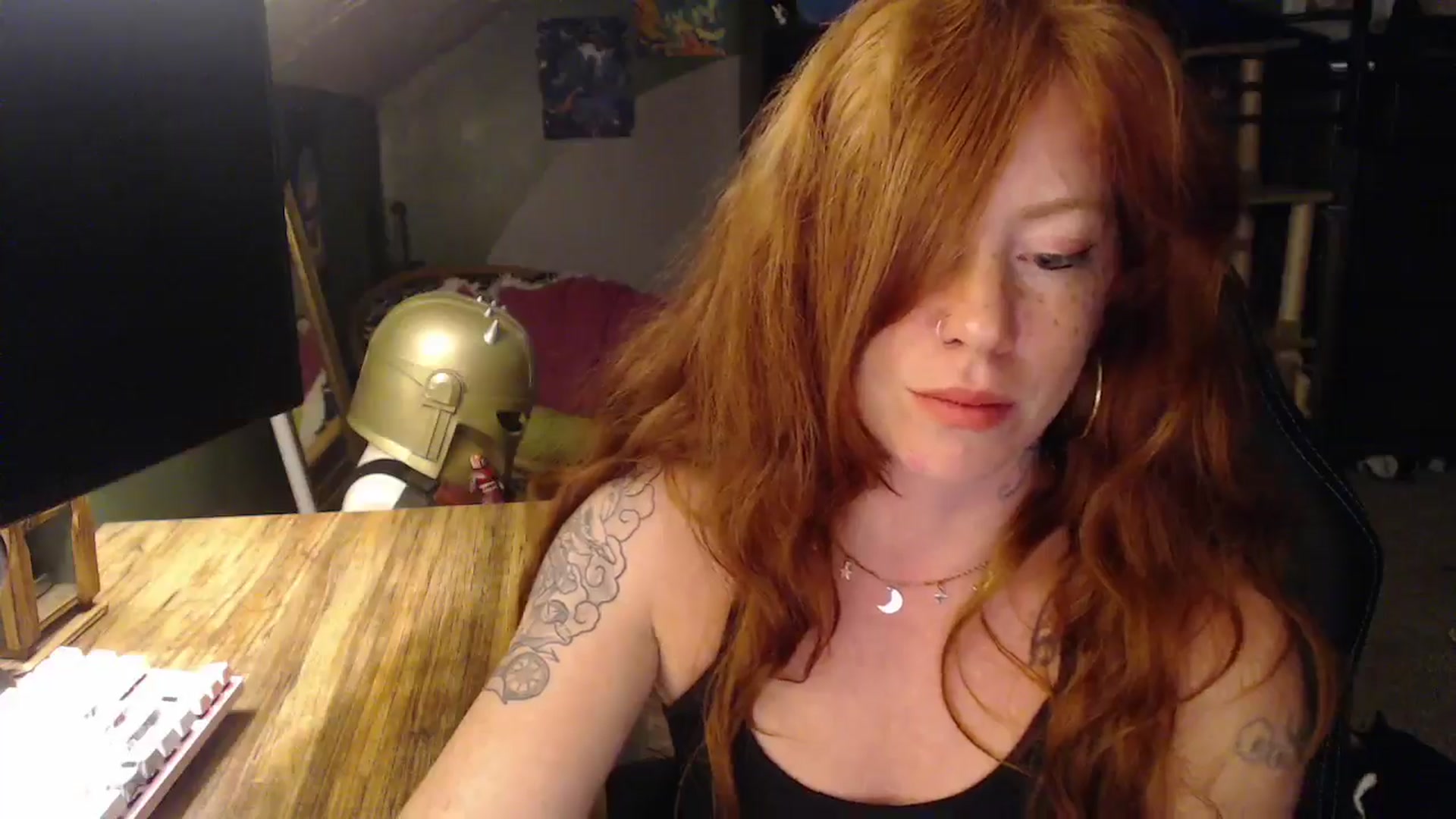 Gallery image thumbnail from AstraeaSiren's myfreecams stream on, 10/30/2025, 06:51 image 15 of 20