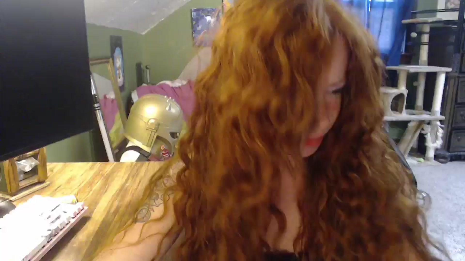 Gallery image thumbnail from AstraeaSiren's myfreecams stream on, 11/03/2025, 19:16 image 1 of 20