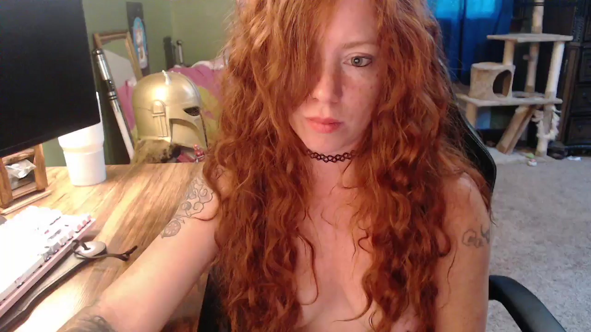 Gallery image thumbnail from AstraeaSiren's myfreecams stream on, 11/03/2025, 21:33 image 1 of 20