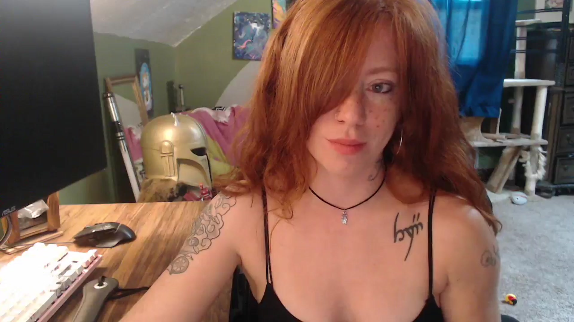 Gallery image thumbnail from AstraeaSiren's myfreecams stream on, 11/07/2025, 20:05 image 8 of 20