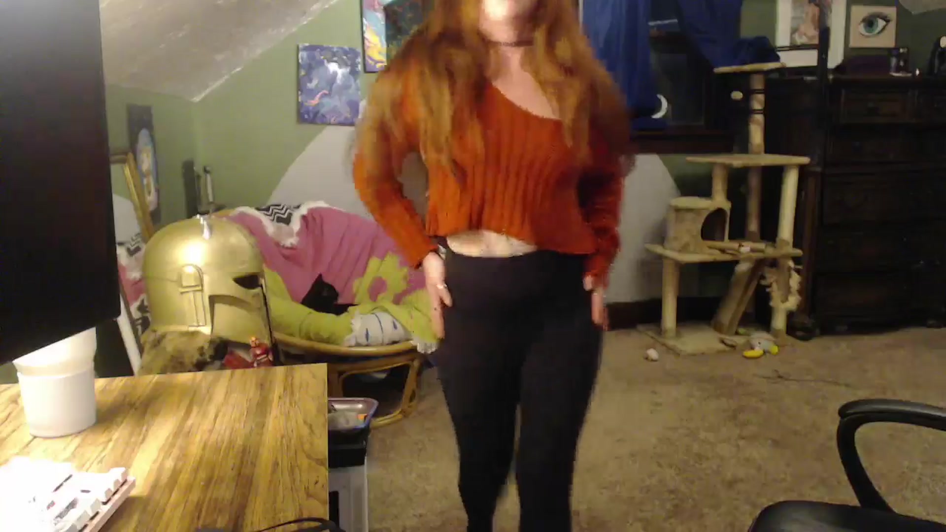 Gallery image thumbnail from AstraeaSiren's myfreecams stream on, 11/13/2025, 07:27 image 11 of 20