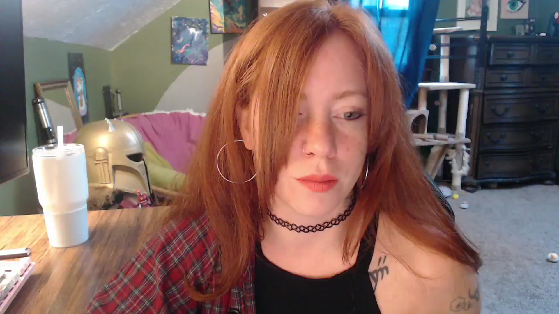 Gallery image thumbnail from AstraeaSiren's myfreecams stream on, 11/17/2025, 20:06 image 2 of 20