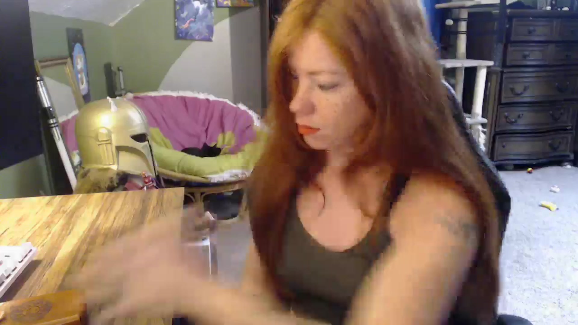 Gallery image thumbnail from AstraeaSiren's myfreecams stream on, 11/21/2025, 19:03 image 18 of 20