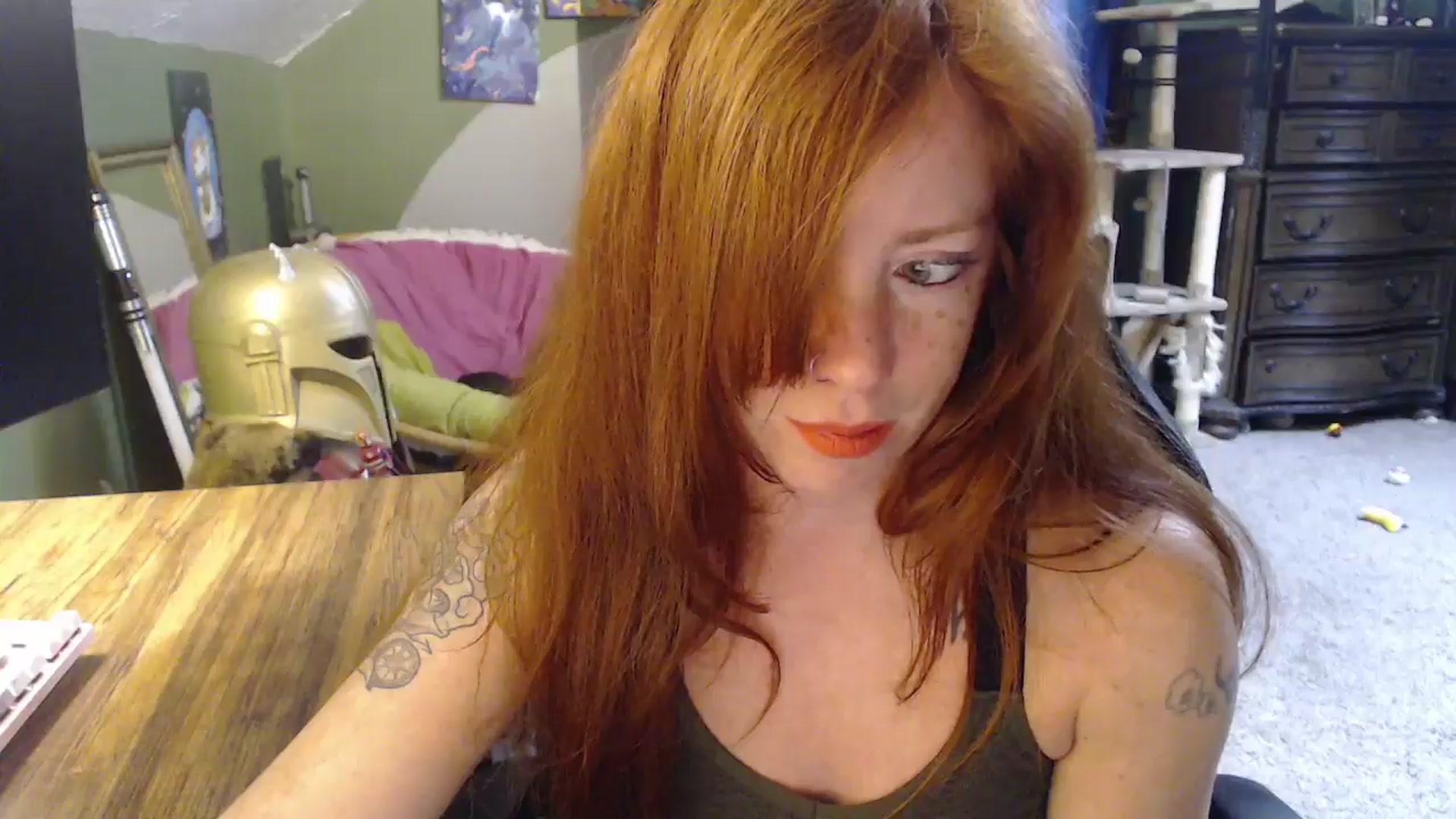 Gallery image thumbnail from AstraeaSiren's myfreecams stream on, 11/21/2025, 19:03 image 19 of 20